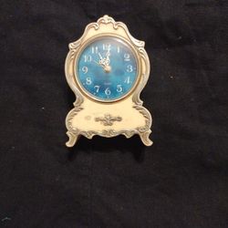 Vintage Footed Elgin Desk Alarm Clock