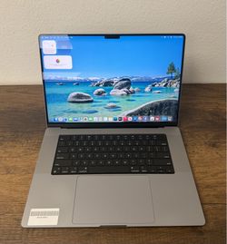 16" MacBook Pro M1 Max 10 Core*500GB SSD*64GB RAM