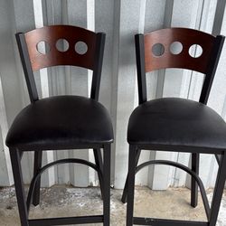 Bar Height Bar Stools 