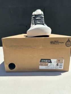 Straye Shoes