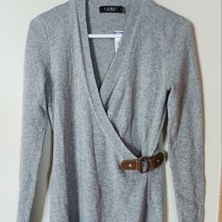 SMALL PETITE. WOMANS  RALPH LAUREN