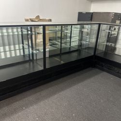 5 Brand New Showcases And Two Safe