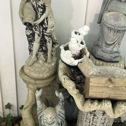 Garden Fountain And Statues