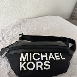 Michael Kors Fanny Pack 