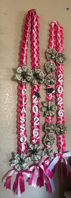 Graduation leis
