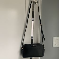 Black Lauren Ralph Lauren Crossbody Bag -Used a few times - like new condition