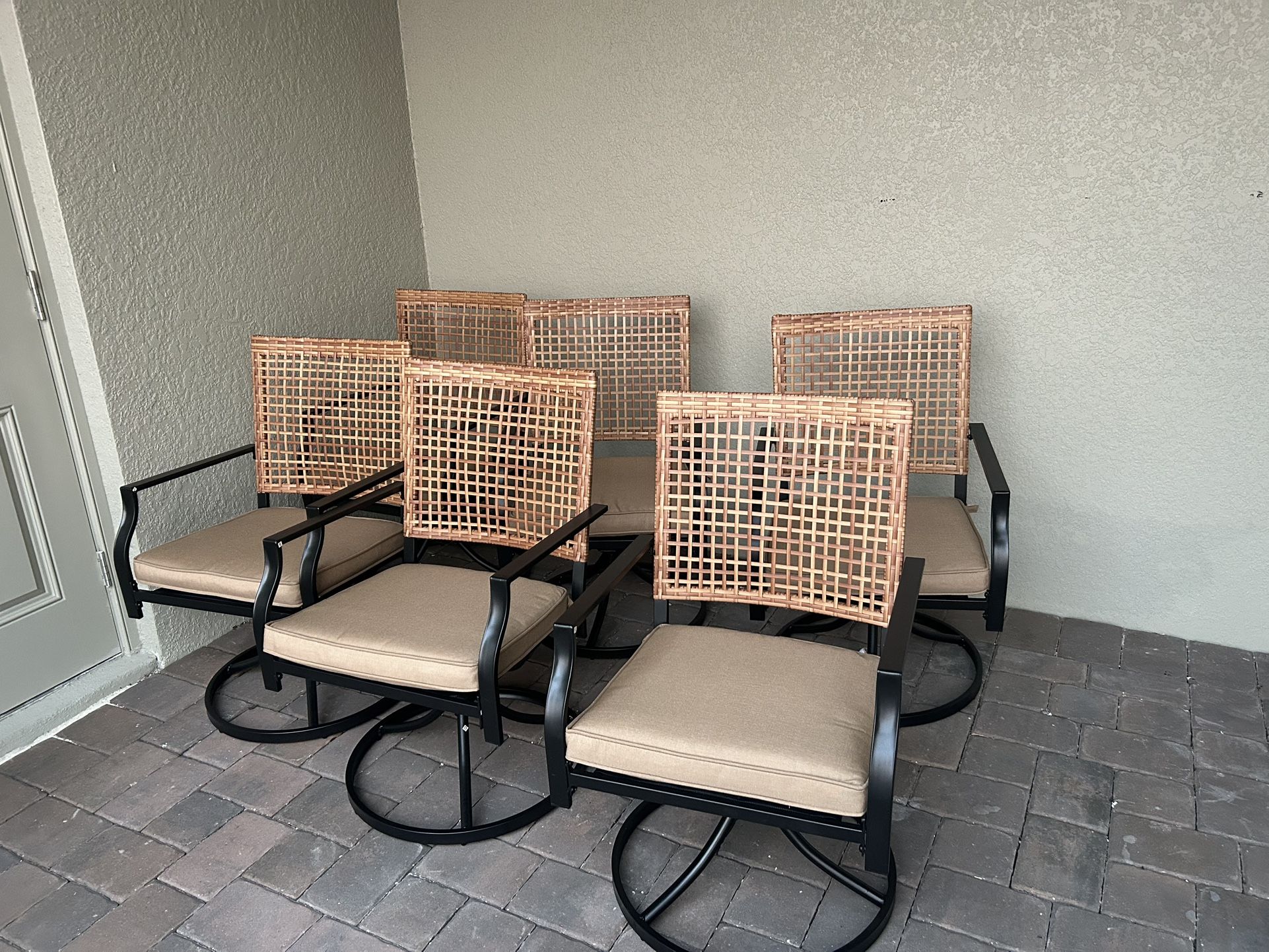 6 Outdoor Patio Dining Chairs – Brand New, Fully Assembled