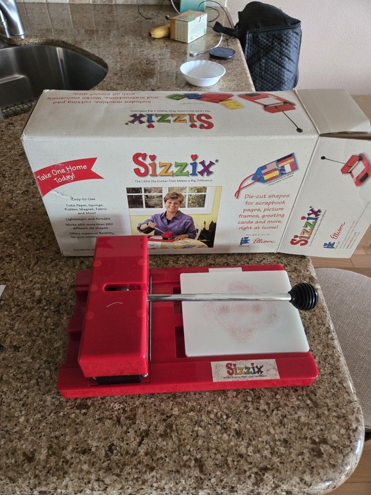 Sizzix Die Cutter & Accessories