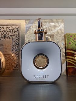 Infinity Eau de Parfum Fragrance Bottle