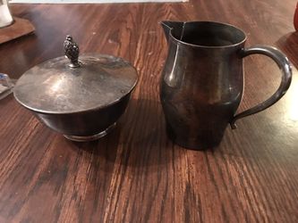 Paul revere pewter reproduction sugar bowl and creamer