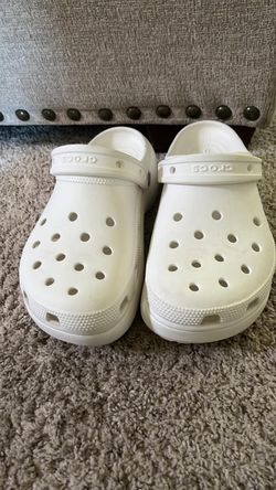 Crocs Classic Clog Women’s Size 9