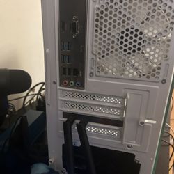 Gaming Pc LED (need It Gone Asap )comes With Keyboard +mouse+mousepad+headset 