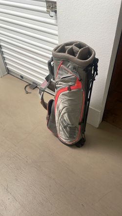 Ladies Golf Puma carry bag