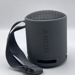 Genuine Sony SRSXB100B XB100 Portable Bluetooth Wireless Speaker (Black-Noir)