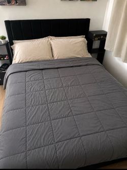 Queen bed and mattress