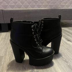 Black Ankle Boot 