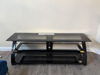 Moving Out Sale! Couch, TV stand, 8x10 Rug.