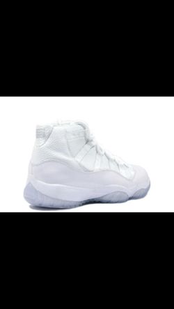 Condition 8/10 work about 10x . Size 9Comes with box and sole protectors asking $400 obo