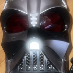 Hasbro Star Wars Darth Vader Electronic Helmet