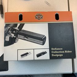 Harley Davidson Brand New Rider Foot Pegs