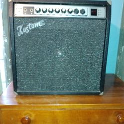 Amplifier Kustom I 200watts 1L Series 1980s
