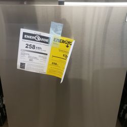 "Appliances 4 Less" Lg Dishwasher Orginal Price 750 Our Price 450