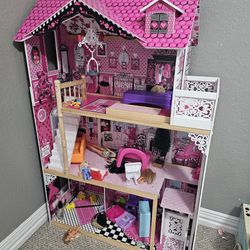 Doll House Barbie