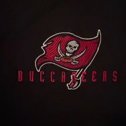 NFL Logo Athletic Tampa Bay Buccaneers Big Embroidered Logo T-shirt Vintage 2XL