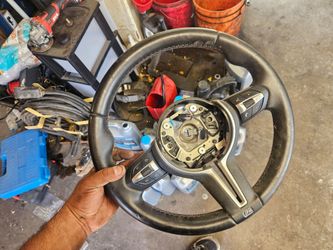 M4 steering wheel