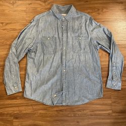 “GOODFELLOW & CO” DENIM BUTTON UP