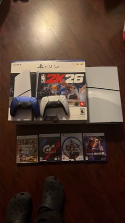 Ps5 with 2k26 and other games with 2 controllers