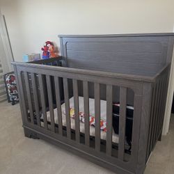 Crib For Sale 