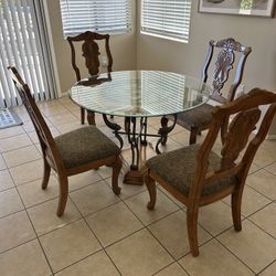 Glass Dining Table And Buffet With Mirror 