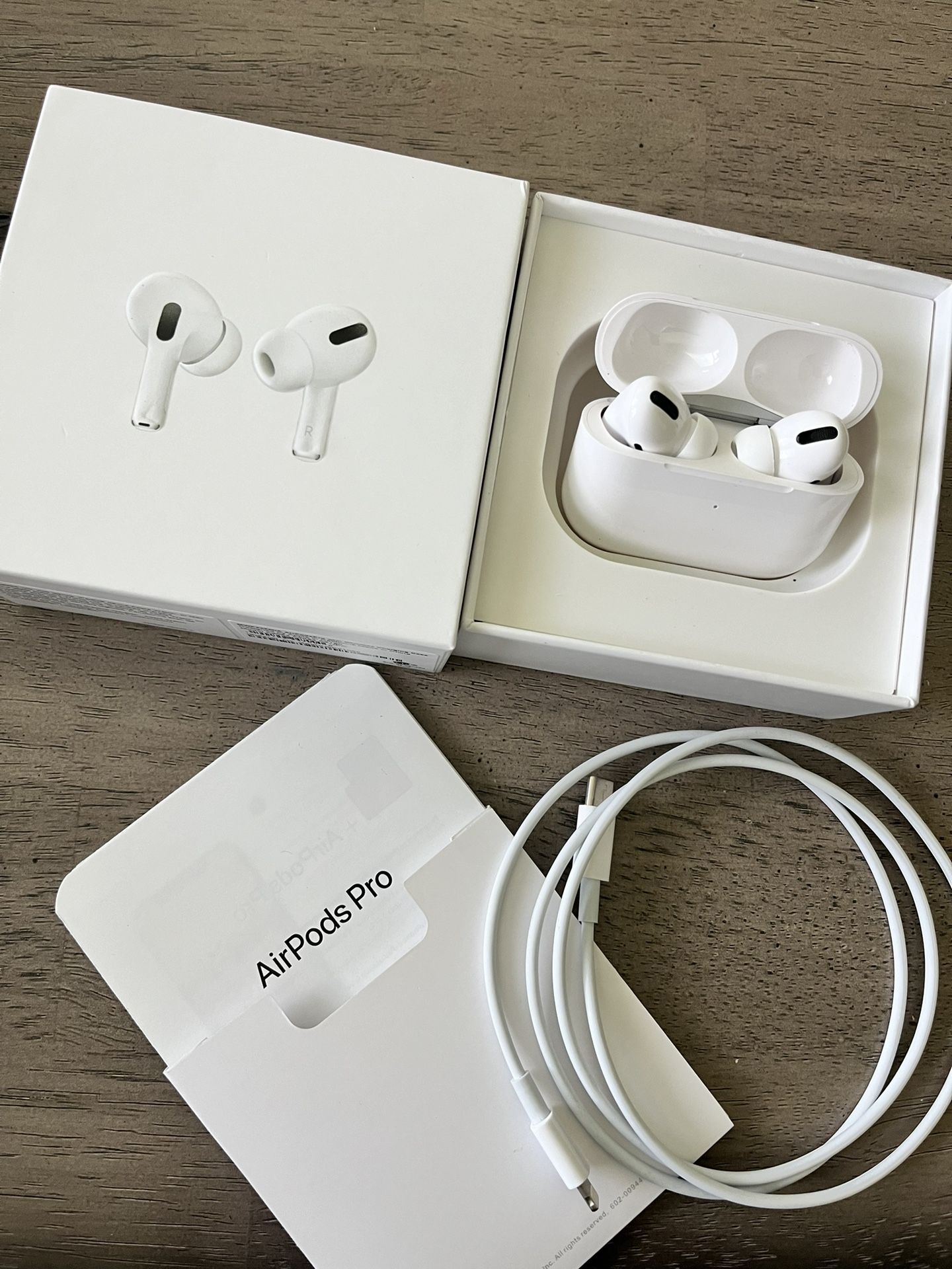 Air Pods Pro Open Box New!!!