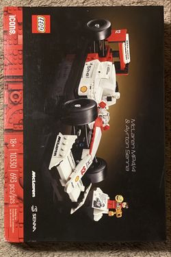 LEGO Icons McLaren MP4/4 & Ayrton Senna Minifigure Model Car Kit - 10330