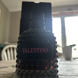 Valentino 