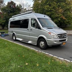 2014 Mercedes Winnebago Era 70c