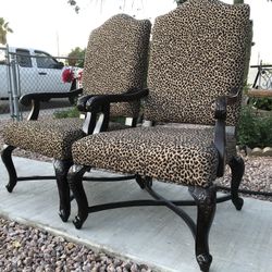 2 Chairs 