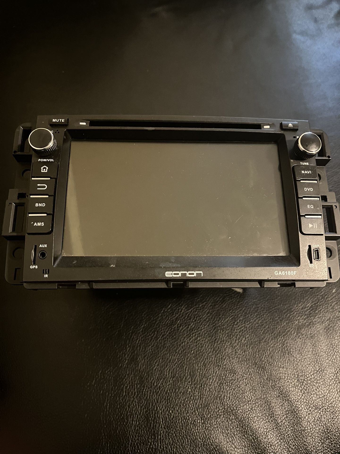 EONON SMART TV CAR RADIO