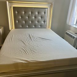 Moving Sale - Queen LED Touch Light Bed + Adjustable Power Base w/ remote - LIKE NEW