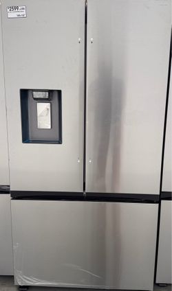 NEW REFRIGERATOR SAMSUNG with warranty