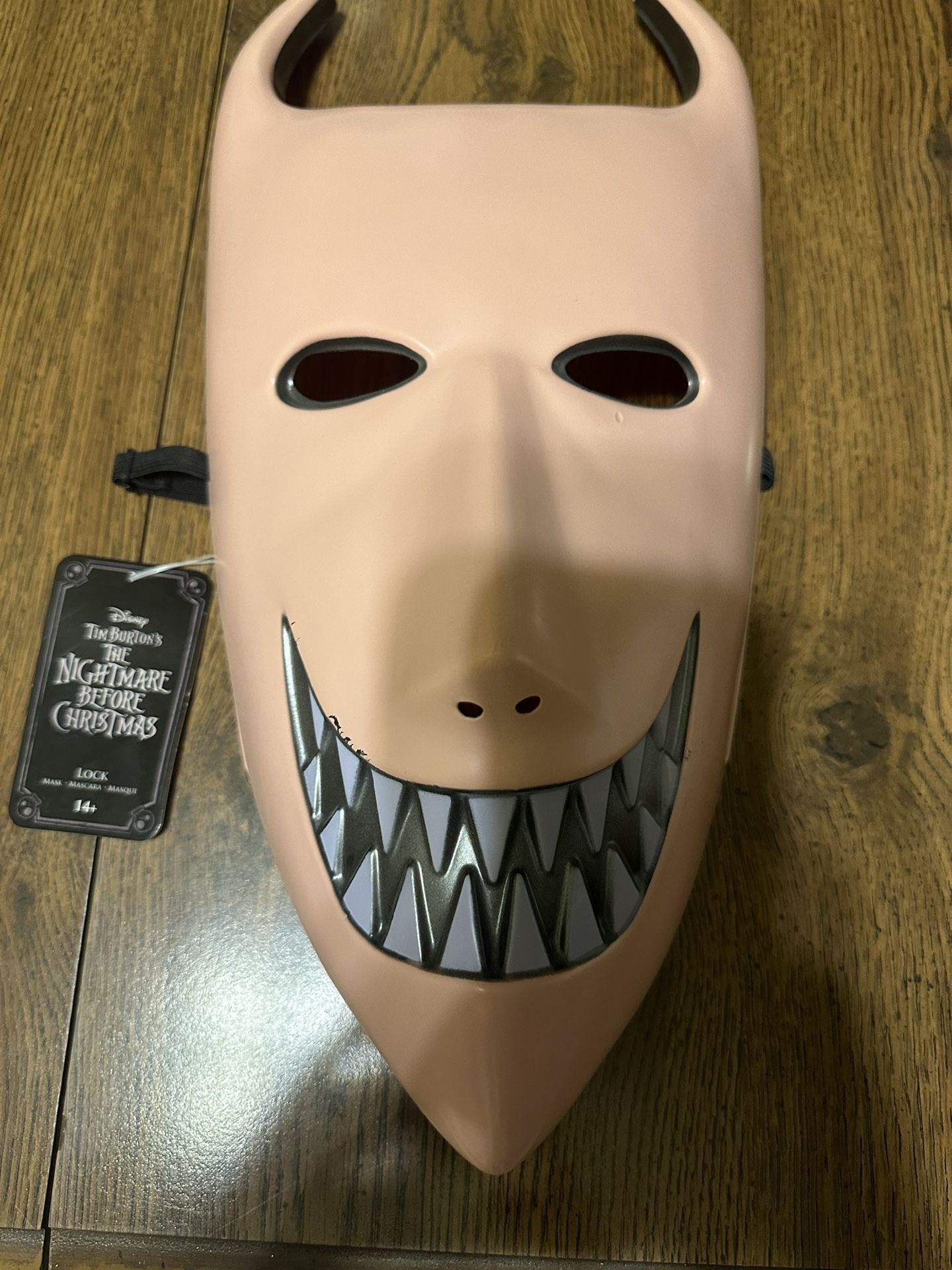 Disney Nightmare Before Christmas Mask (Lock)
