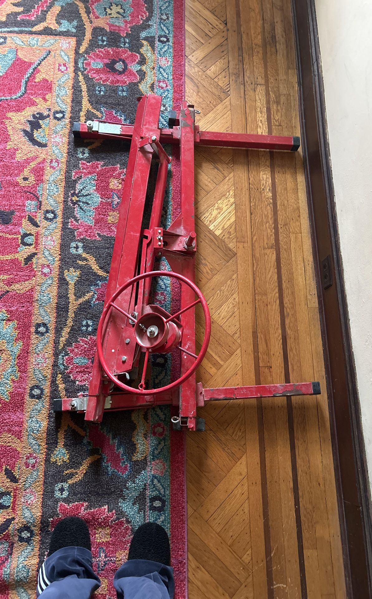 Drywall Hanger