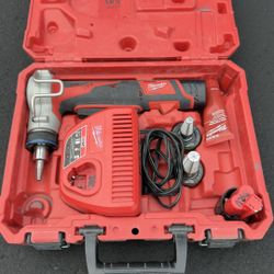 M12 12-Volt Lithium-Ion Cordless ProPEX Expansion Tool Kit with (2) 1.5Ah Batteries, (3) Expansion Heads and Hard Case