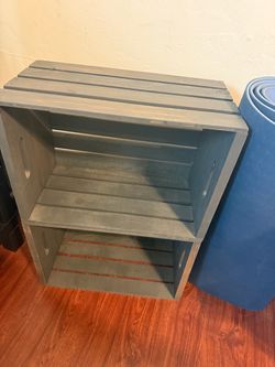 Crate shelf
