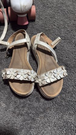 Girls Sandals Size 2