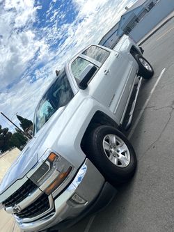 2017 Chevy Silverado LT