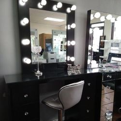 Vanity Station Desk Black Mirror Makeup Table🤩Brand New