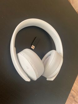 Sony Sony-CUHYA-0080-AMZ1 Playstation Gold Wireless Headset 7.1 Surround Sound PS4 New Version 2018, White Edition