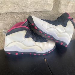 Air Jordan 10 Vivid Pink ( pick up only ) size 7y $20 FIRM